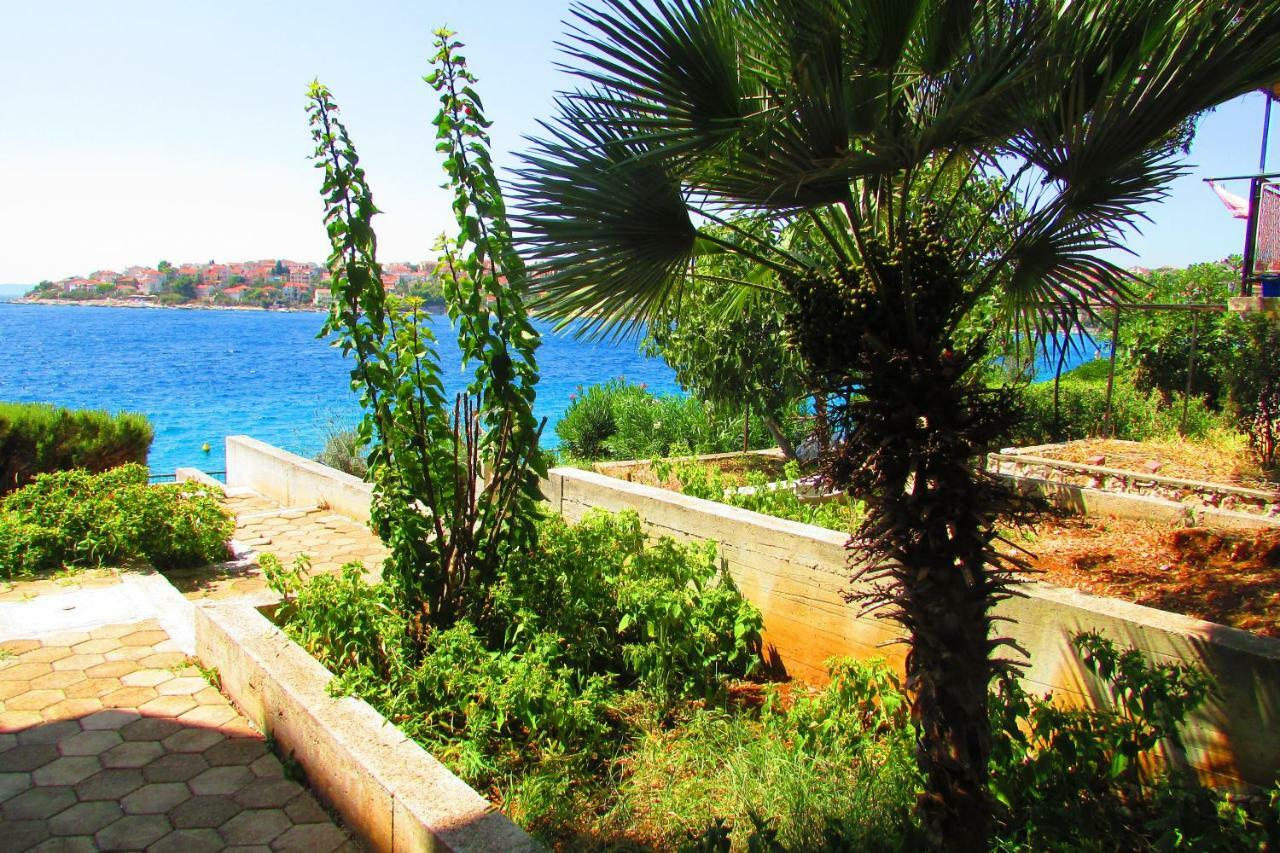 Apartments Dominika Trogir Kültér fotó